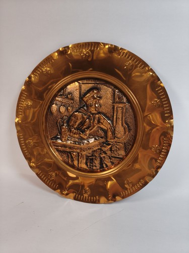 Ancienne assiette décorative - ancienne,