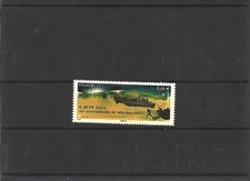 4863 soldats débarquant de - :,