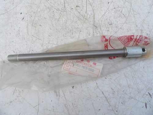 Honda 500 rear spindle - vt,