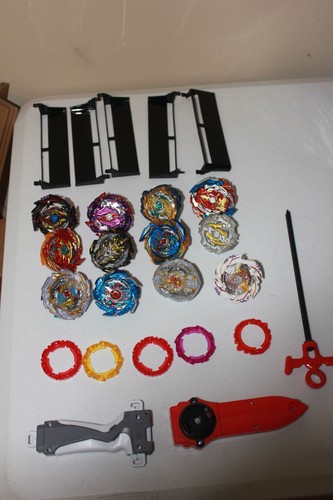 Beyblade battle tops - 12,