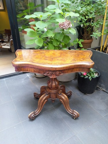 élégante table jeux - Élégante, À