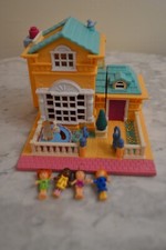 Polly Pocket 1994 Bluebird : "Light up Hotel" complet sans blister