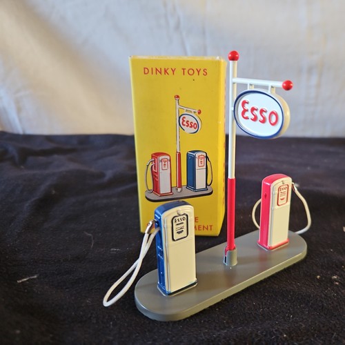Dinky toys esso 49d - ,