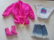 poupée BARBIE : ensemble CAMP