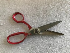 ANCIENNE PAIRE DE CISEAUX A CRANTER SINGER