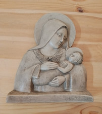 Vierge à l'enfant Signée