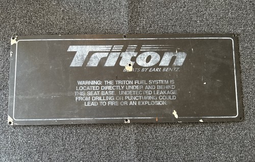 Triton bass boat seat center - boat,