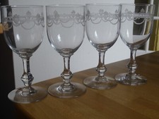 SAINT LOUIS 4 ANCIENS VERRES A