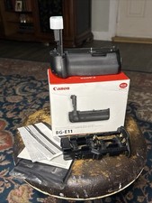 Genuine Canon BG-E11 Battery