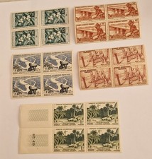 5 Blocs de 4 timbres D'AFRIQUE OCCIDENTALE FRANCAISE neufs