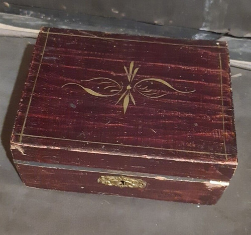 Ancien coffret bijoux en - à,