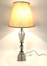 Lampe en cristal taillé et