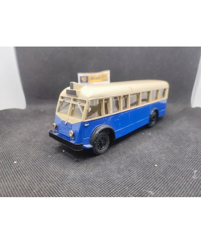 Autobus renault 215 - autobus,