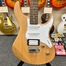 【11337】YAMAHA pacifica