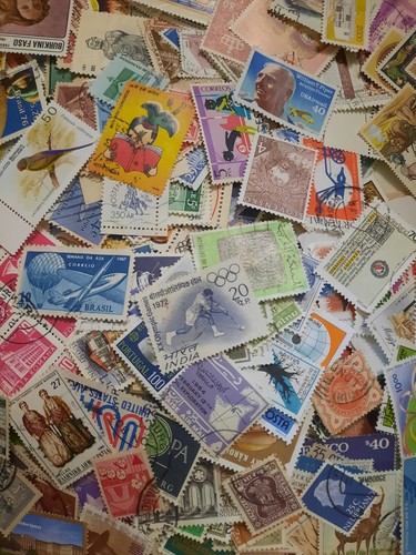Lot 300 timbres monde - timbres,