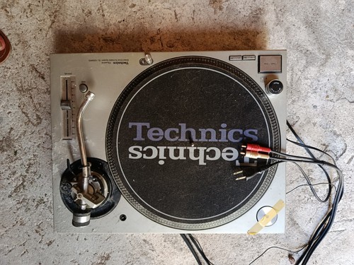 Platine vinyle technics