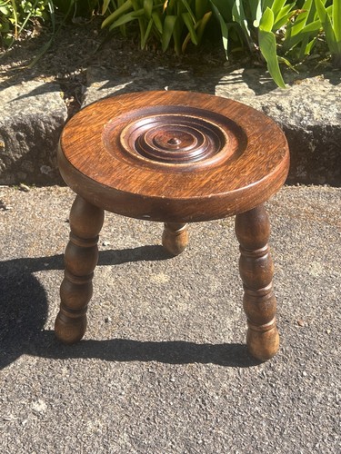 Ancien tabouret tripode - ancien,