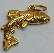 Ancien pendentif breloque
