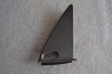 Enjoliveur de gousset de rétroviseur droit Peugeot 405 série 1, neuf