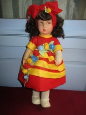 Poupée ancienne en feutre