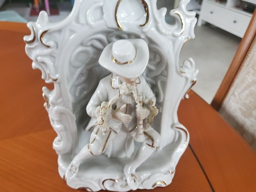 Statuette porcelaine homme - statuette,