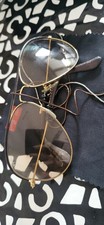lunettes ray ban Aviator Vintage Homme très bonne état avec ecrin d'origine .