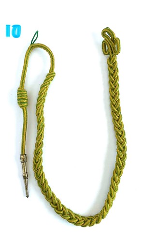 Fourragère réglementaire - fourragère,