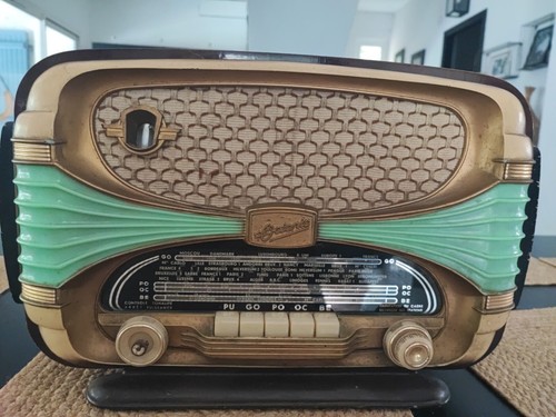 Radio vintage années - vintage,