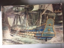 HELLER 1/200 NAVIRE VOILIER L'INDOMTABLE BOITE JAUNE L 920