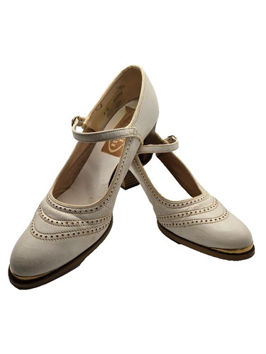 Vintage well worn - worn, mary