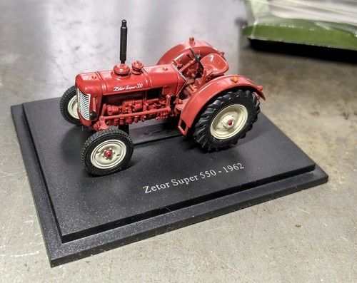 Tracteur zetor super - tracteur, 550