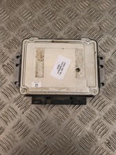 Calculateur moteur BOSCH -