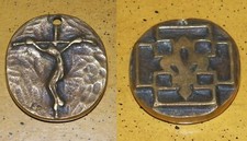 Ancien pendentif scout, des