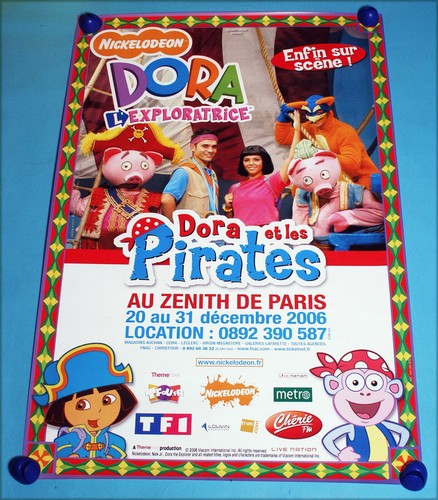 Affiche géante dora - affiche,