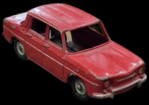 Renault dinky toys - r8,