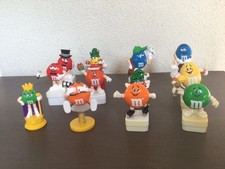 Lot de 12 bouchons figurines publicitaires Différentes - M&M'S - 1991/2001 - TBE