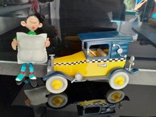 VINTAGE COLLECTOR QUICK 1998 FIGURINE GASTON LAGAFFE FRANQUIN OREILLER VOITURE