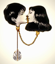 Broche en métal à ballons