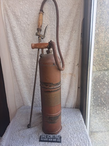 Ancien pulvérisateur - , en