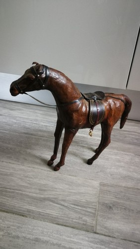 Statuette cheval cuir - cheval,