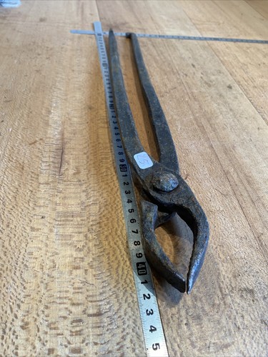 Old tool outil - tool, ancien