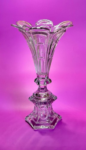 Baccarat vase cornet cristal - ,