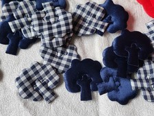 Lot  20 arbres bleu carreau
