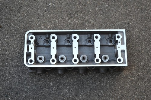 Culasse nue peugeot 204 304 - culasse,
