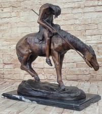 Fin De La Piste Sculpture En Bronze Par FRASER Indien Américain Sur Cheval Figur