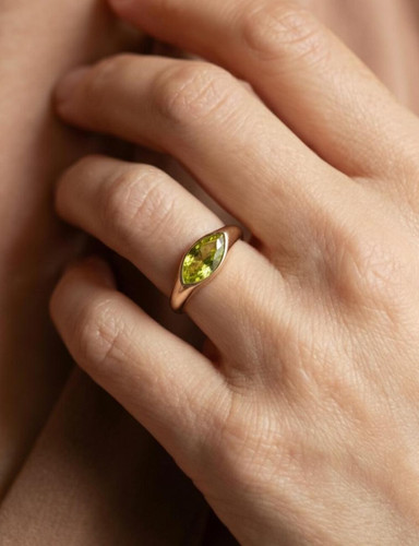 Bague chevalière péridot