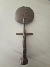 Statuette africaine. Poupée