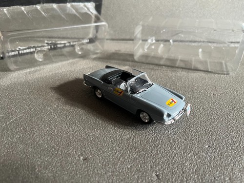 Voiture miniature renault - voiture,