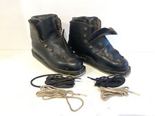 Ancienne Paire de Brodequin chaussures de Ski Casserousse Fit Militaire ?