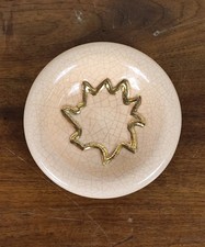 sublime soucoupe en céramique des émaux de longwy rose et doré vide poche motif